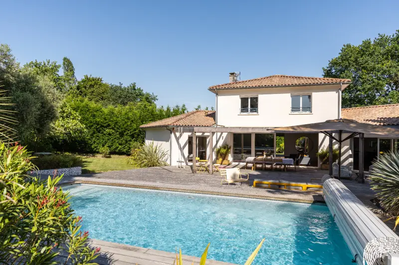 Bouliac - Maison et jardin d'exception - 5 chambres — photo 2